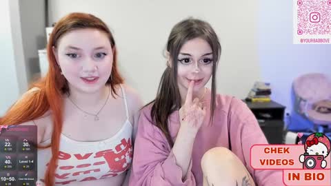 Snapshot of melonipinkbb chatting on 01.01.25 MELONI online show from 01.01.25