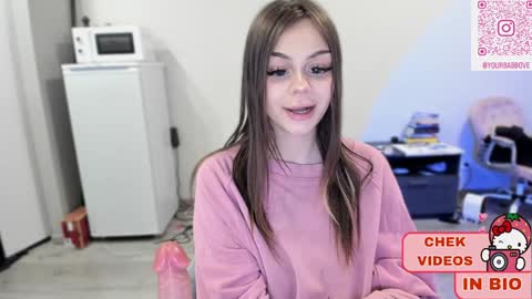 Snapshot of melonipinkbb chatting on 01.05.25 MELONI online show from 01.05.25