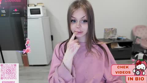 Snapshot of melonipinkbb chatting on 01.16.25 MELONI online show from 01.16.25