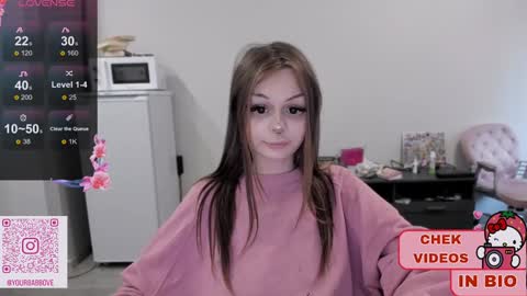 Snapshot of melonipinkbb chatting on 02.01.25 MELONI online show from 02.01.25