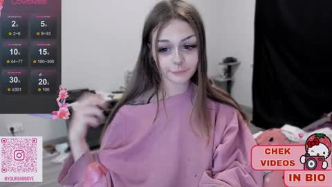 Snapshot of melonipinkbb chatting on 02.02.25 MELONI online show from 02.02.25