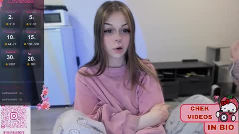 Snapshot of melonipinkbb chatting on 02.28.25 MELONI online show from 02.28.25