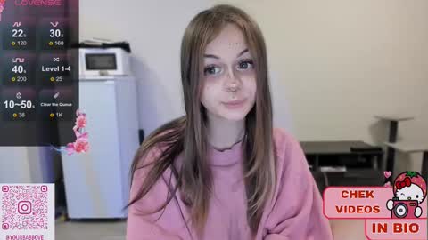 Snapshot of melonipinkbb chatting on 03.03.25 MELONI online show from 03.03.25