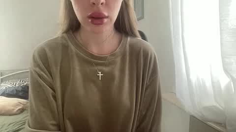 Melodie Sweet online show from 11.16.25