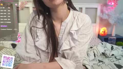 Snapshot of memento_mary chatting on 03.10.25 The princess of your dreams online show from 03.10.25