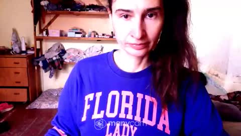 Snapshot of memorningdew chatting on 09.20.25 Yummygirl online show from 09.20.25