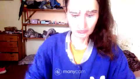 Snapshot of memorningdew chatting on 10.27.25 Yummygirl online show from 10.27.25