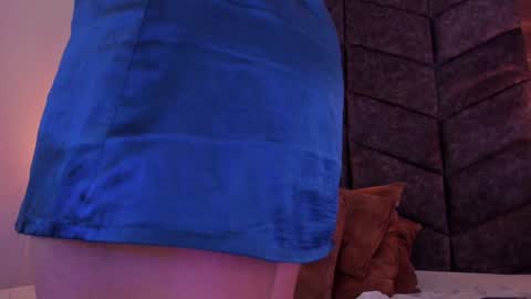  Memphis Williams  online show from 01.09.25