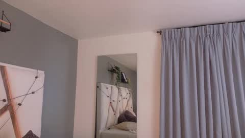 Snapshot of memphiswilliams chatting on 03.21.26 Memphis Williams online show from 03.21.26