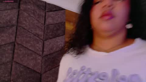 Snapshot of memphiswilliams chatting on 04.07.26 Memphis Williams online show from 04.07.26