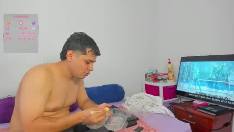 Snapshot of menesesyoryi1 chatting on 03.12.26 Yuta fuck online show from 03.12.26