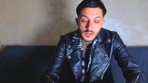 Fallow my ONLYFANS for xxx daily online show from 11.06.25