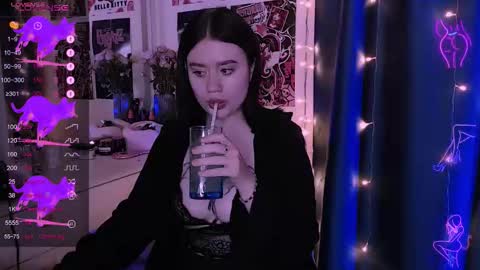 meow marie online show from 10.28.25