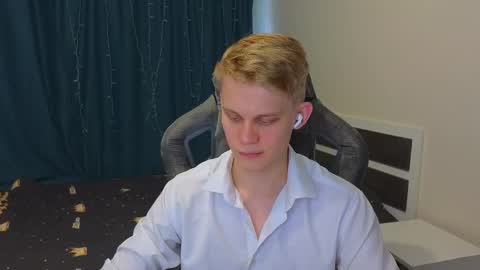 Mickey online show from 11.20.25