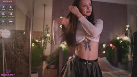 Snapshot of meow_nancy chatting on 12.13.24 Heeyyooo Im Nans Subscribe to me I will be glad online show from 12.13.24