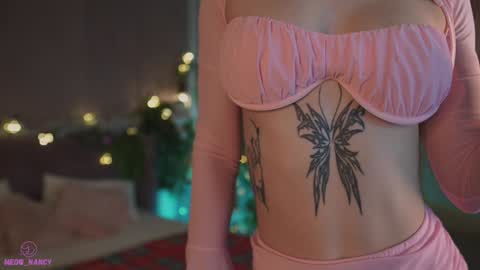 Snapshot of meow_nancy chatting on 12.31.24 Heeyyooo Im Nans Subscribe to me I will be glad online show from 12.31.24