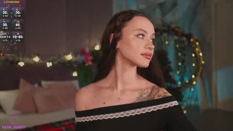 Snapshot of meow_nancy chatting on 01.11.25 Heeyyooo Im Nans Subscribe to me I will be glad online show from 01.11.25