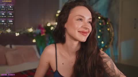 Snapshot of meow_nancy chatting on 01.14.25 Heeyyooo Im Nans Subscribe to me I will be glad online show from 01.14.25