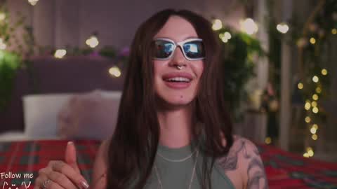 Snapshot of meow_nancy chatting on 02.04.25 Heeyyooo Im Nans Subscribe to me I will be glad online show from 02.04.25