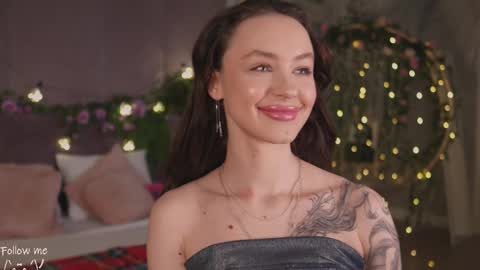 Snapshot of meow_nancy chatting on 02.28.25 Heeyyooo Im Nans Subscribe to me I will be glad online show from 02.28.25