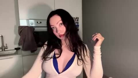 MeowAlika online show from 07.06.26