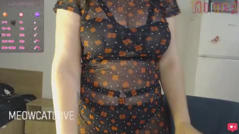 Snapshot of meowcatlove chatting on 12.09.24 meowcatlove online show from 12.09.24