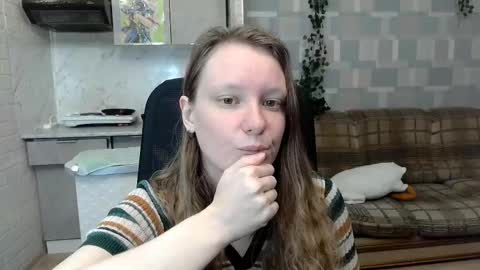 Snapshot of meowcr chatting on 09.16.25 meowcr online show from 09.16.25