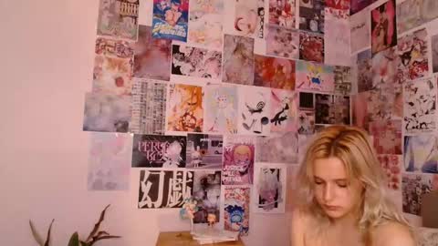 Snapshot of meowthlilu chatting on 02.25.25 Lilu online show from 02.25.25