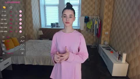 Julie online show from 11.01.25