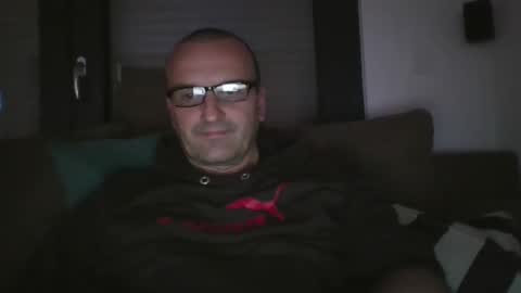 Snapshot of mep222 chatting on 12.23.24 Pat online show from 12.23.24