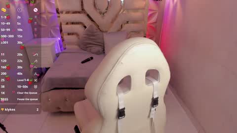 Snapshot of meraki_fraise chatting on 01.22.25    online show from 01.22.25