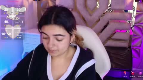 Snapshot of meraki_fraise chatting on 11.12.25 online show from 11.12.25