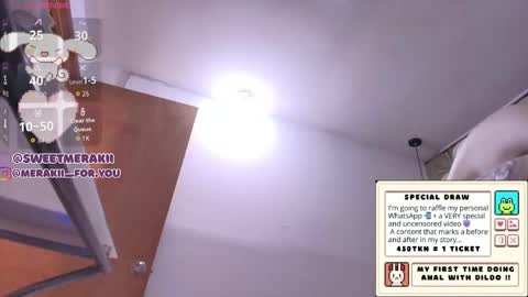 Snapshot of meraki_fraise chatting on 12.22.25 online show from 12.22.25