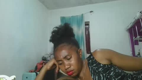 meraldaaaa online show from 10.13.25