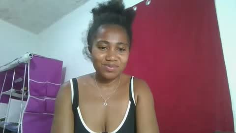 meraldaaaa online show from 10.14.25