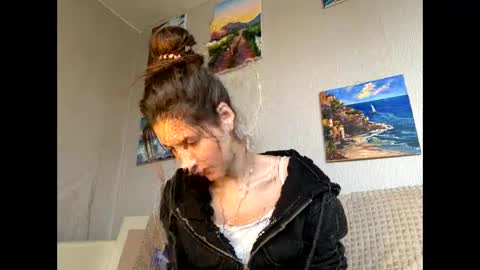 Snapshot of meralynn chatting on 03.31.26 LEVA online show from 03.31.26