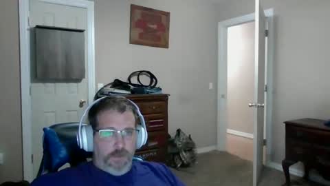 Snapshot of mercer1977 chatting on 09.23.25 mercer1977 online show from 09.23.25