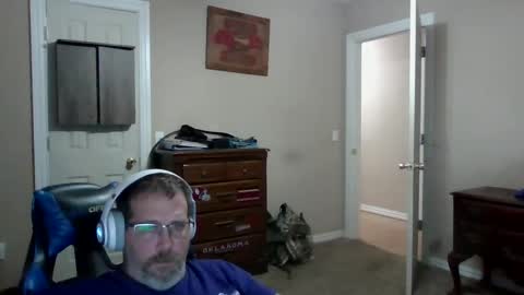 Snapshot of mercer1977 chatting on 09.24.25 mercer1977 online show from 09.24.25