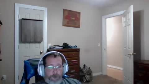 Snapshot of mercer1977 chatting on 10.11.25 mercer1977 online show from 10.11.25