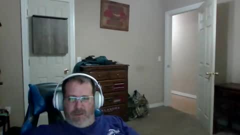 Snapshot of mercer1977 chatting on 11.06.25 mercer1977 online show from 11.06.25