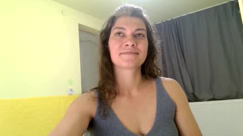 Miss Helena online show from 10.24.25