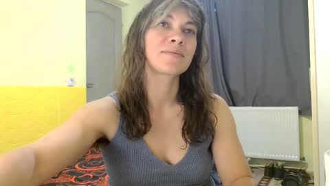 Miss Helena online show from 04.30.26