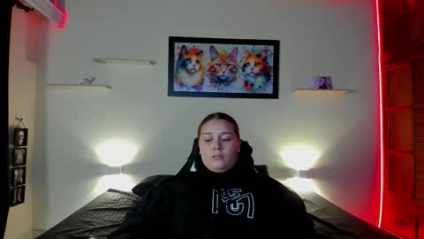 Snapshot of meredit_cristi23 chatting on 02.23.26 CRISTI AND MEREDIT online show from 02.23.26