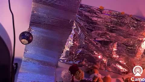 Snapshot of merelyalover chatting on 01.16.25 gurlnips online show from 01.16.25