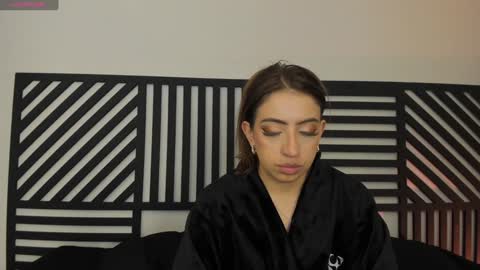 Snapshot of merida_taylor_ chatting on 12.30.24 Merida online show from 12.30.24
