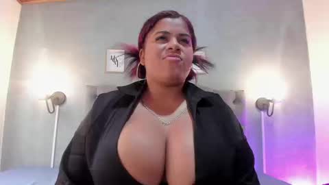 meridalane online show from 09.19.25