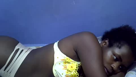 merlin_queen online show from 10.30.25