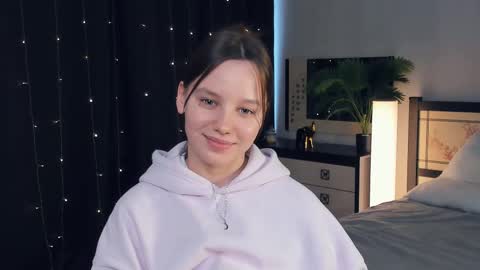 Snapshot of meryldell chatting on 03.02.25 Lollita online show from 03.02.25