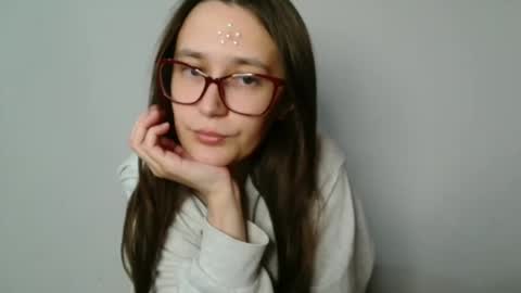 Snapshot of mesmerizing_hypn0_goddess chatting on 10.22.25 Jessica online show from 10.22.25