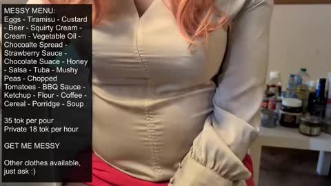 Snapshot of messyxdresser chatting on 11.19.25 messyxdresser online show from 11.19.25